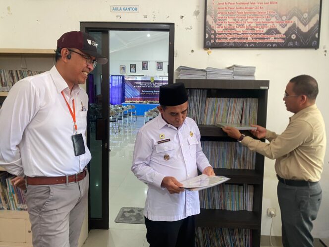 
 Terima Hibah Perpustakaan Nasional, Seribu Buku Disebarluaskan di Pusat-Pusat Pelayanan Banjarmasin