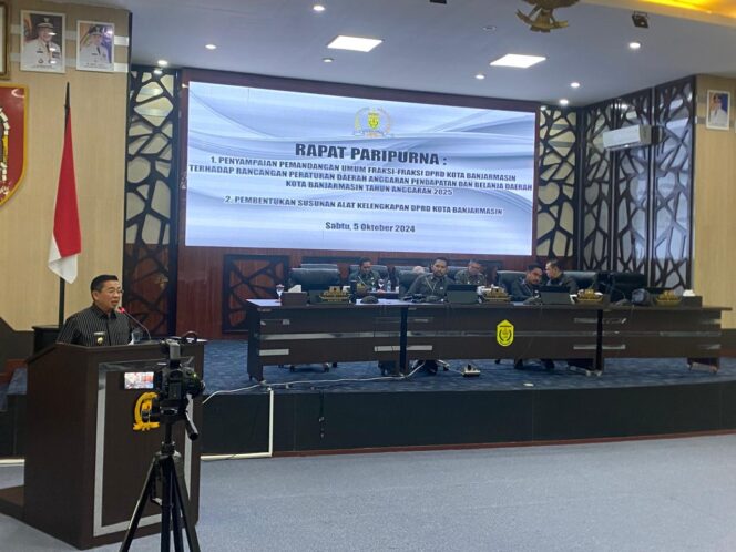 
 DPRD Banjarmasin Rapat Paripurna Raperda APBD 2025 dan Penyusunan AKD