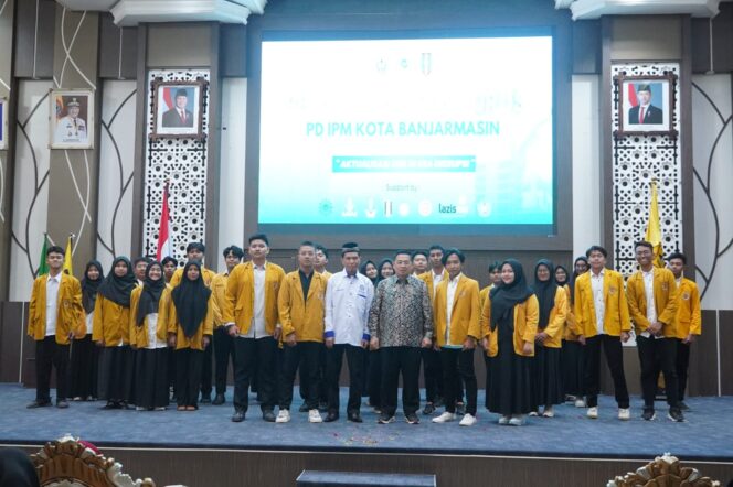 
 Hadiri Pelantikan PD IPM Banjarmasin 2024-2026, Wali Kota Banjarmasin Sampaikan Harapan Ini