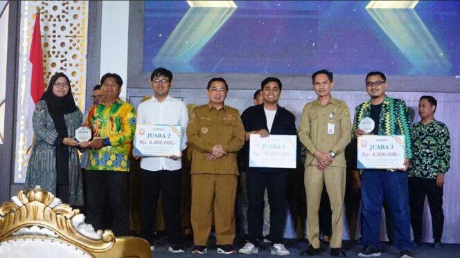 
 Anugerah Komvas Kota Banjarmasin : Libatkan Pentahelix Dalam Pembangunan Daerah