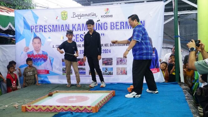 
 Resmikan Kampung Bermain Ke-38, Ibnu Sina Pinta Anak Anak Lestarikan Permainan Tradisional