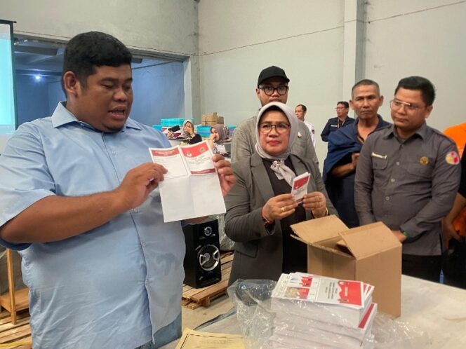 
 Ditemukan Surat Suara Sudah Tercoblos, KPU Banjarmasin Pastikan Penyebabnya Rusak Bukan Kesengajaan
