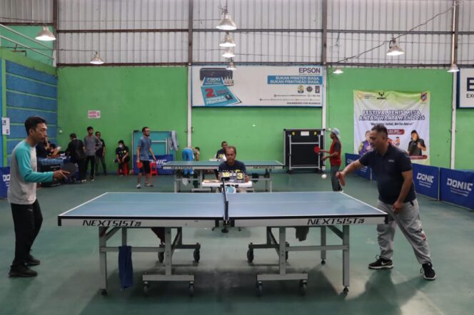 
 Wartawan Kalsel Ramaikan Kejuaraan Festival Olahraga Tenis Meja Perdana