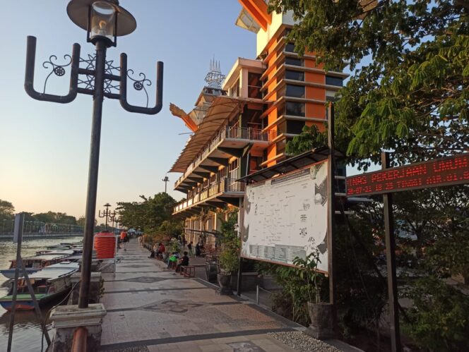 
 Rooftop Menara Pandang Kembali Dibuka, Pengelola Bangun Lift Bagi Pengunjung