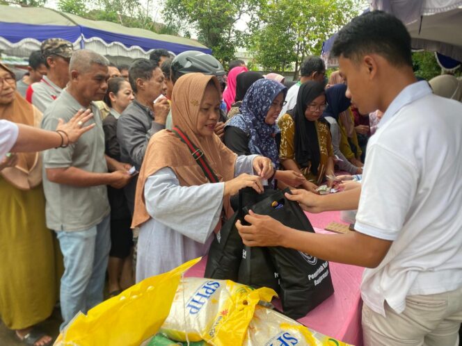 
 Harga Sembako Jauh Lebih Murah, Bazar dan Pasar Murah di Banjarmasin Tengah Diserbu Warga