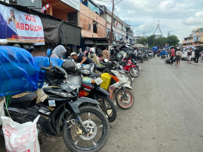 
 Banyak Pasar di Banjarmasin Belum Punya Fasilitas Parkir Memadai, Dishub Bakal Lakukan Penataan