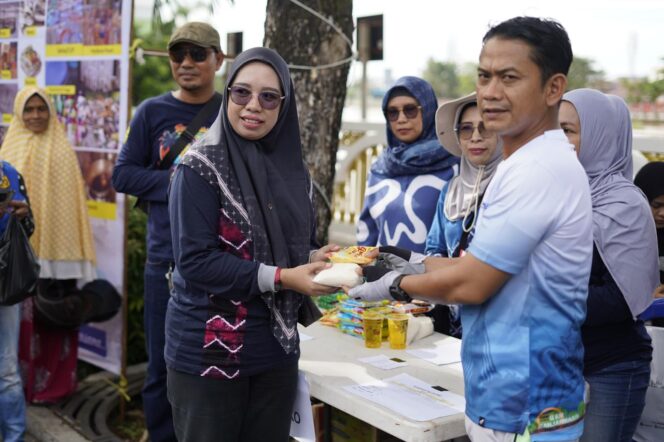 
 Pilah Sampah Tukar Sembako: Inovasi Pemko Banjarmasin Bersama Karang Taruna Jaga Kelestarian Lingkungan