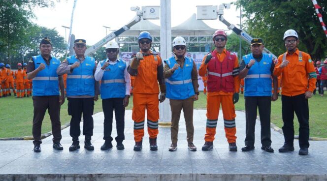 
 Wali Kota Banjarmasin Buka Bakti Karya PDKB Series IV, Ajang Tingkatkan Kapasitas Keandalan Teknisi Listrik