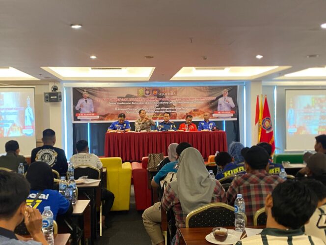 
 Disdamkarmat Sosialisasikan Safety Driving terhadap Redkar se-Kota Banjarmasin