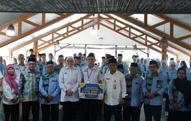 
 Kafilah Kota Banjarmasin Terima Bonus Apresiasi Usai Rebut Kembali Tahta Juara MTQ Nasional Tingkat Provinsi Kalsel